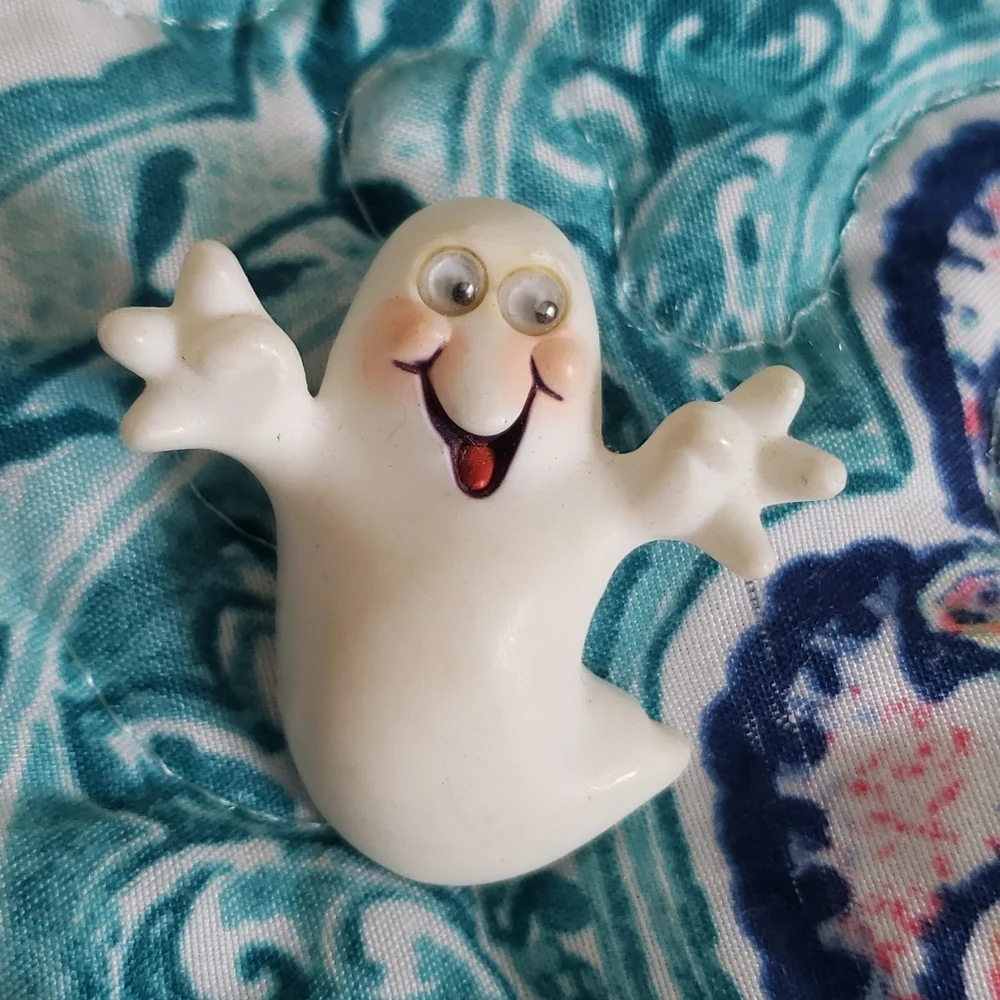 Vintage Hallmark Ghost Brooch 1987